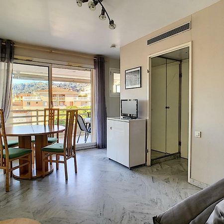 Cozy Apartment Sea View Air Cond Ґольф-Жуан Екстер'єр фото