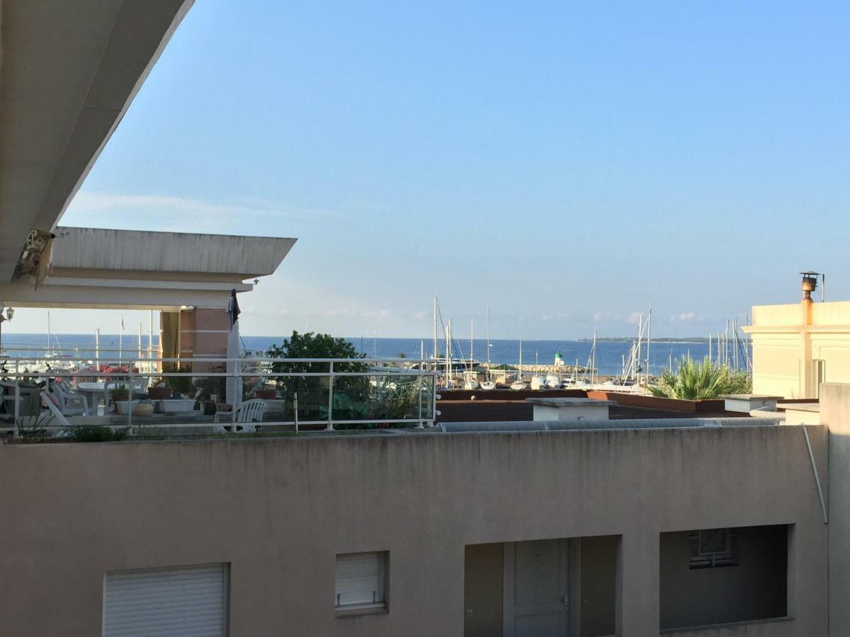 Cozy Apartment Sea View Air Cond Ґольф-Жуан Екстер'єр фото